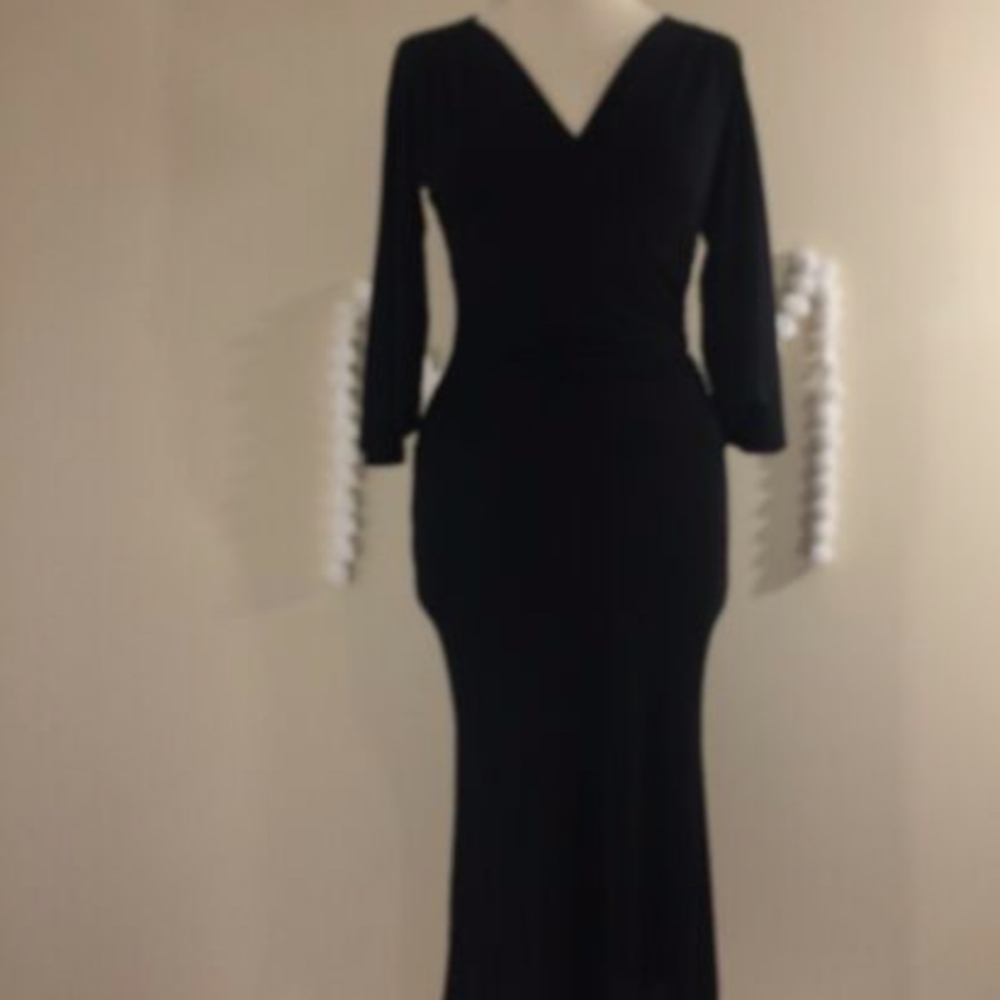 DIANE VON FURSTENBERG Black Dress
